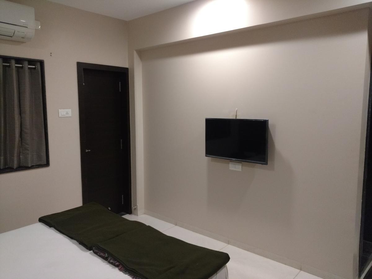 Hotel Oberoi Ahmednagar Exterior foto